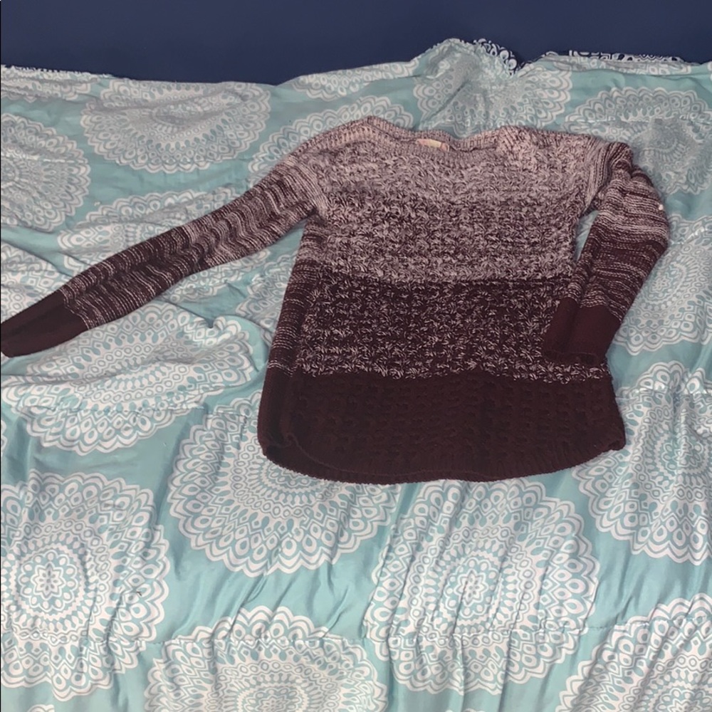 Burgundy ombré sweater  4hour sale